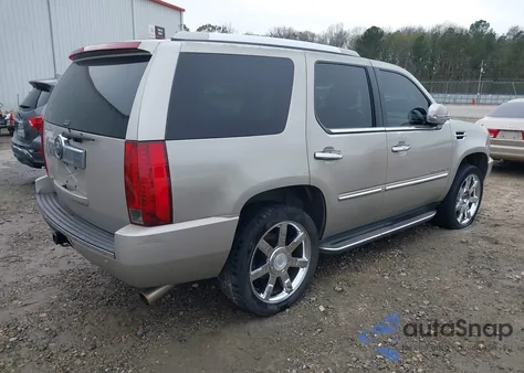 2007 Cadillac Escalade Standard из США, поврежденный, VIN 1GYFK638X7R174988